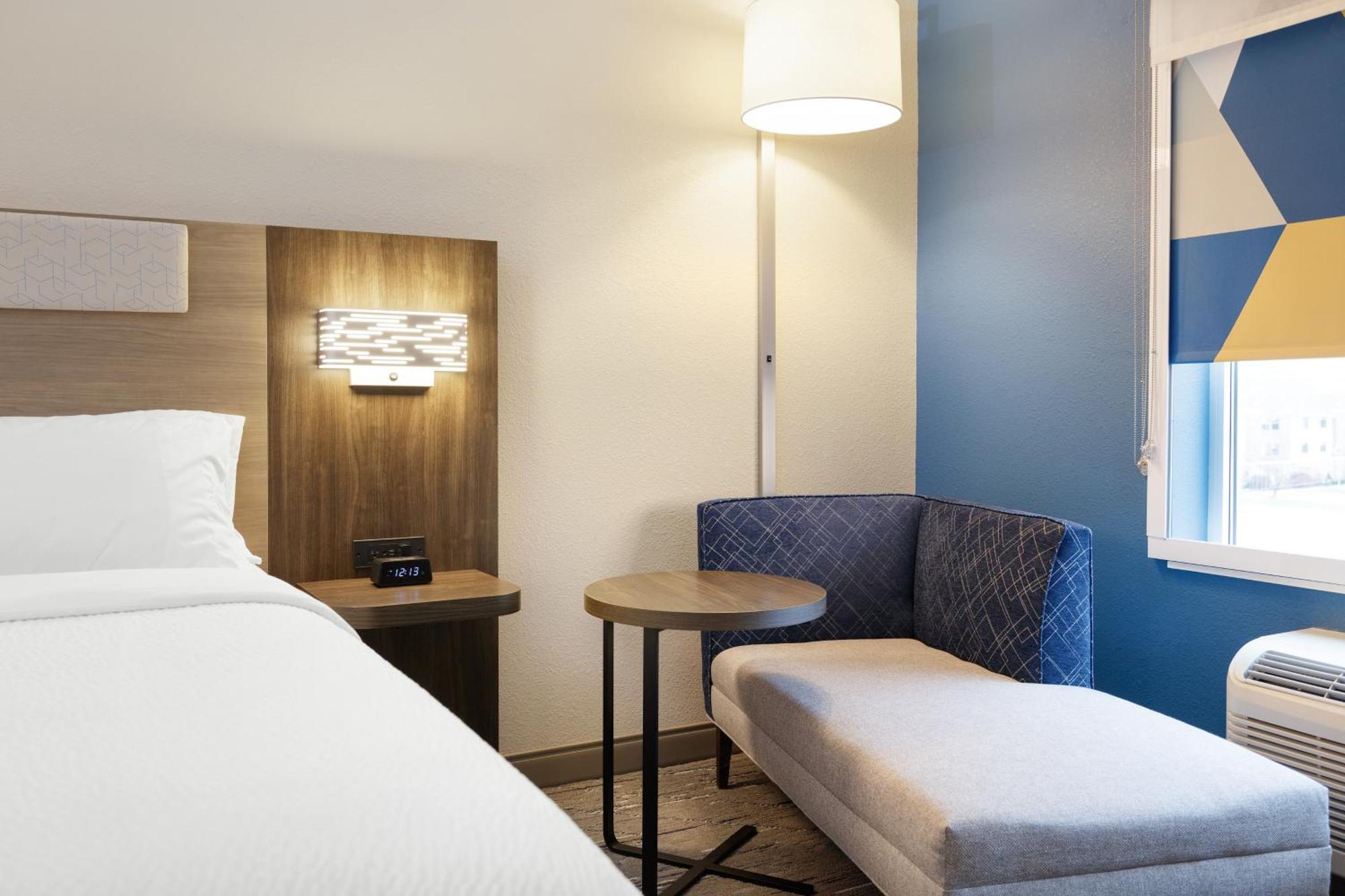 Holiday Inn Express Hotels & Suites Jacksonville By Ihg Екстериор снимка