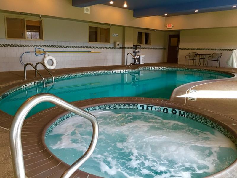 Holiday Inn Express Hotels & Suites Jacksonville By Ihg Екстериор снимка